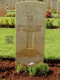 BEIRUT WAR CEMETERY - STOBBS, ROBERT